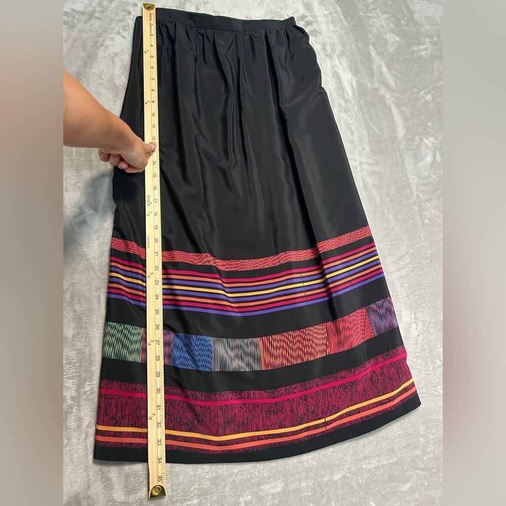 Doncaster Vintage Midi Length Skirt Women’s 8 Black Tribal Travel Worldly - Picture 5 of 5